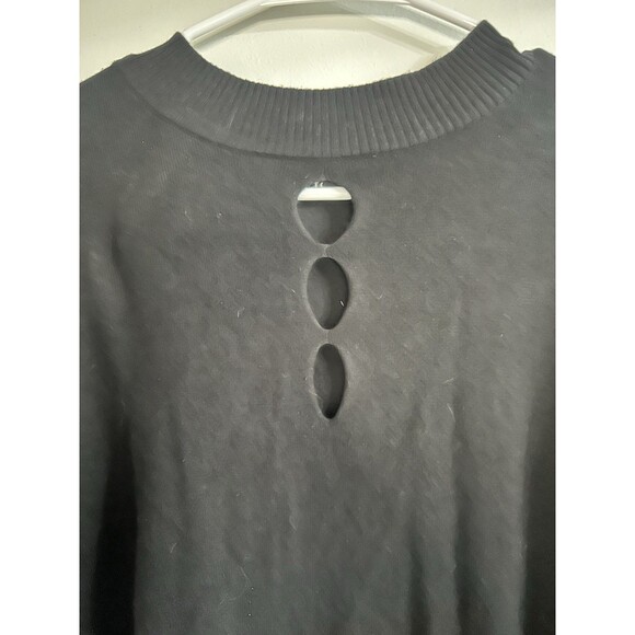 Torrid Long Sleeve Pullover 3 Keyhole Neck Fitted Sweater Black Women's Size 3 - Picture 2 of 5
